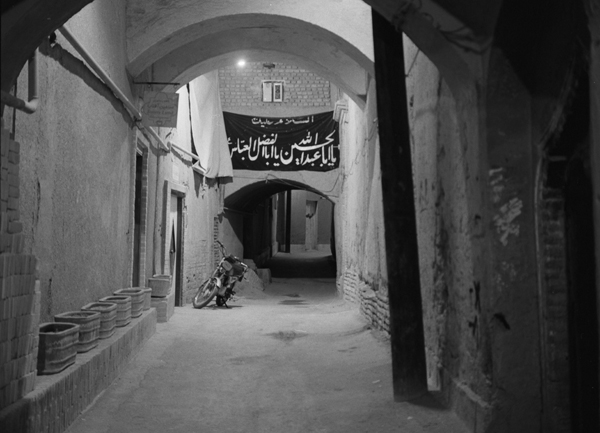 Yazd calles noche 120