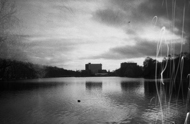 Amsterdam canal enfrente escuela